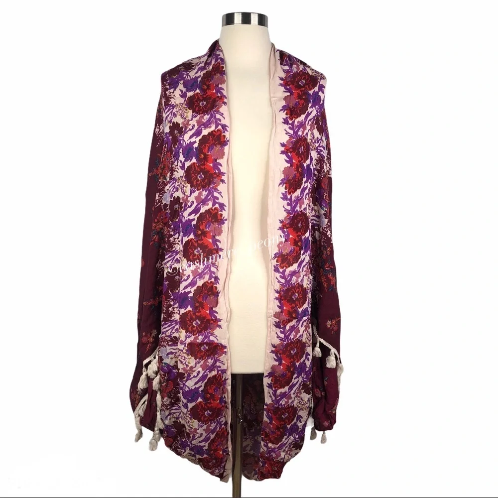 Free People Bali Wrapped in Blooms Kimono Wrap OS - Picture 4 of 8